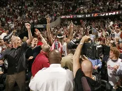 哈哈体育官网首页登录-风云突变克里夫兰骑士转会期调整名单，意甲版图或变，气氛紧张，轮换策略成焦点