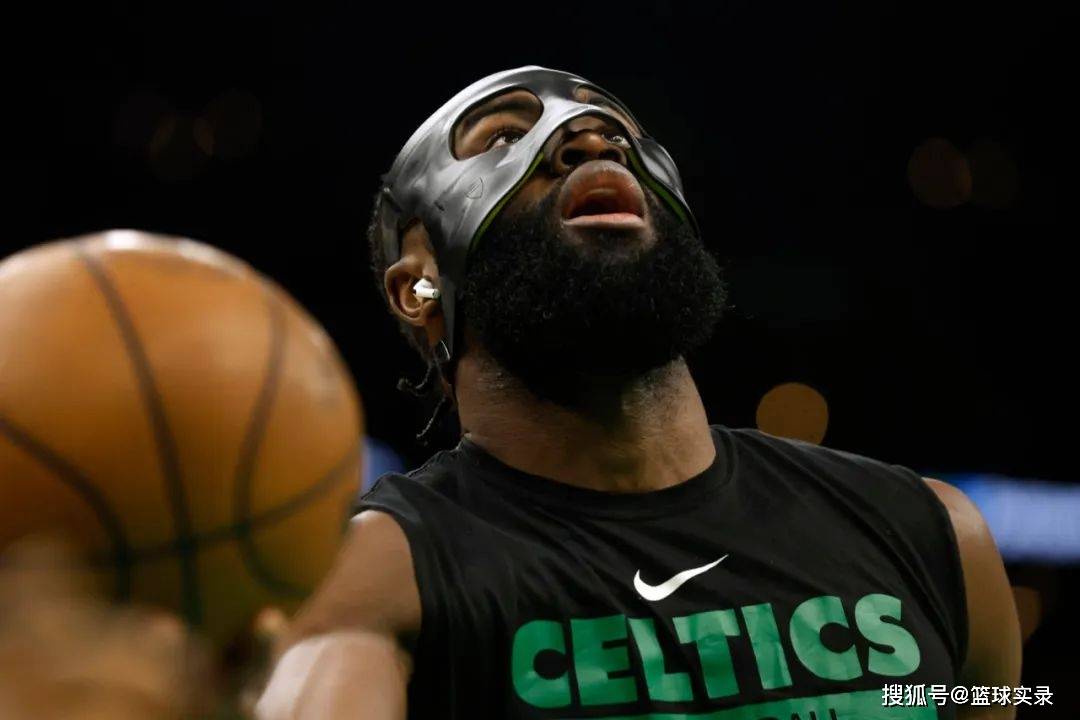 哈哈体育官网-关键时刻西甲焦点战,莱比锡回应争议,质疑声仍在,球探报告显示潜力